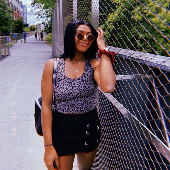 Meet your Posher, Erica - Picture 1 of 1